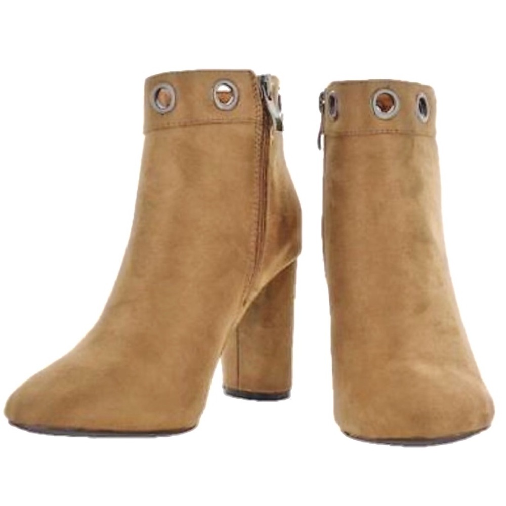 - Not Rated 6.5 Suede Grommet Heeled Ankle Booties! NEW! - Picture 12 of 15